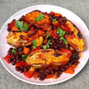 Baked sweet potatoes with black beans