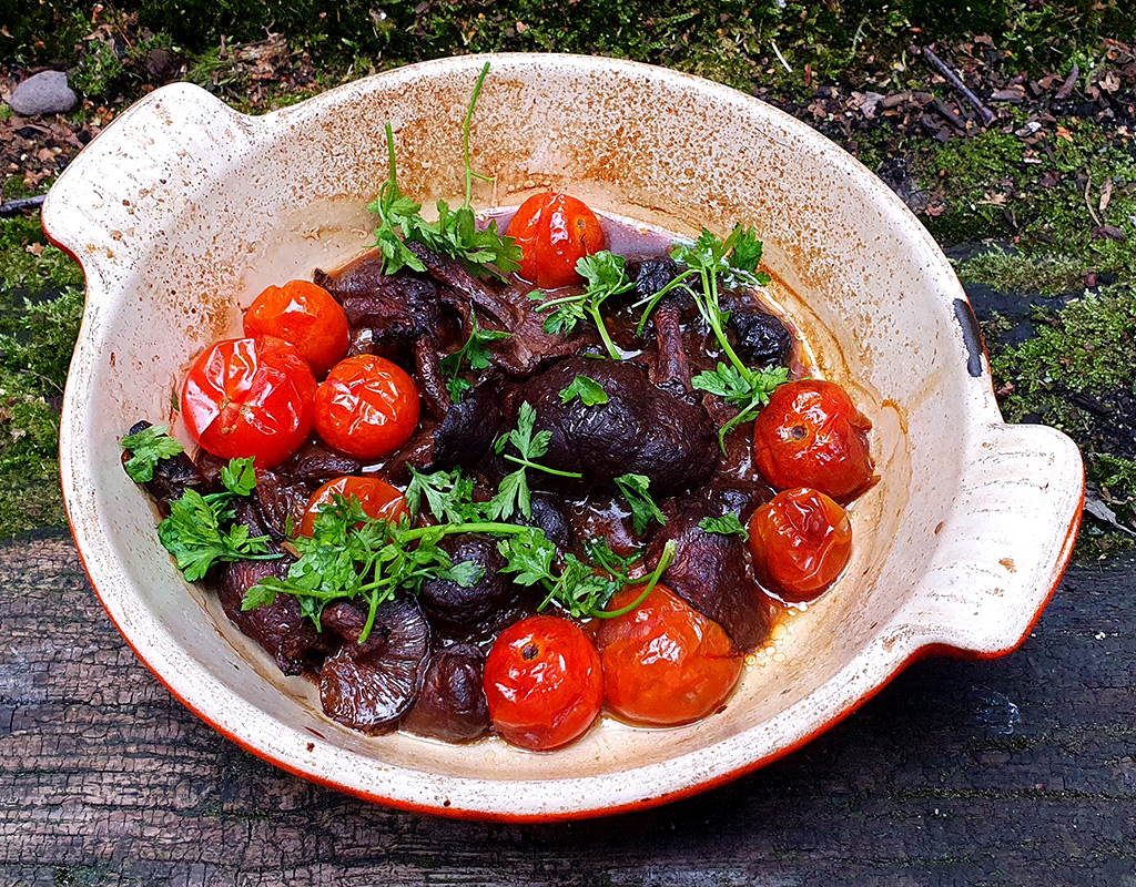 Balsamic baked shiitake and tomatoes