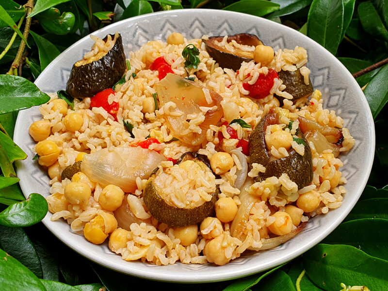 Rice with chickpeas and roasted vegetables