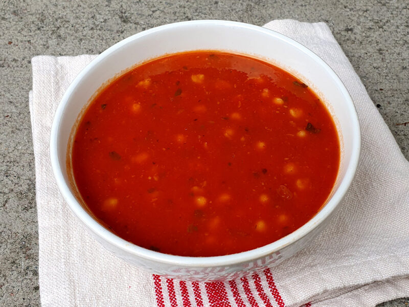 Tomato and basil soup with beans