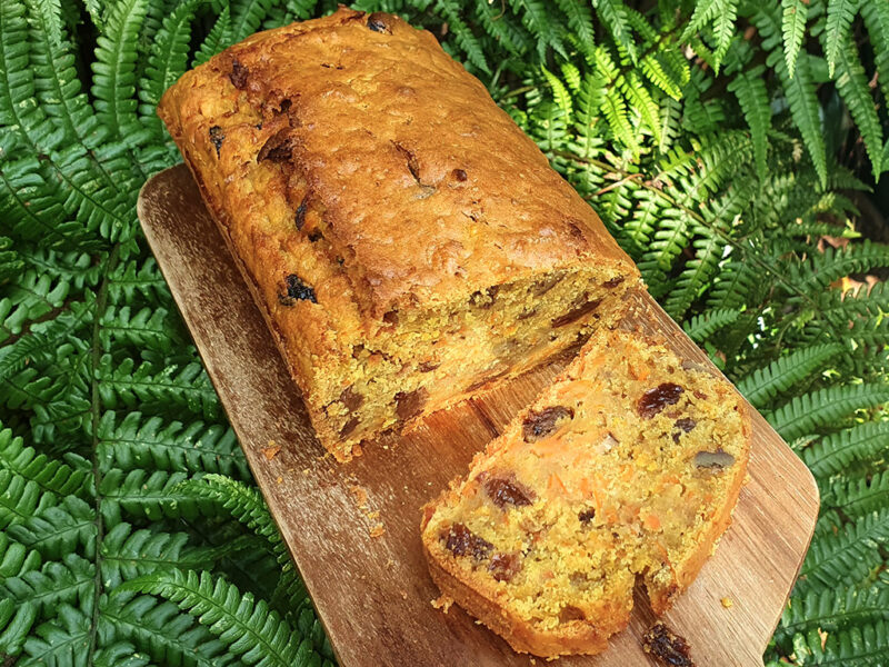 Carrot and ginger loaf cake