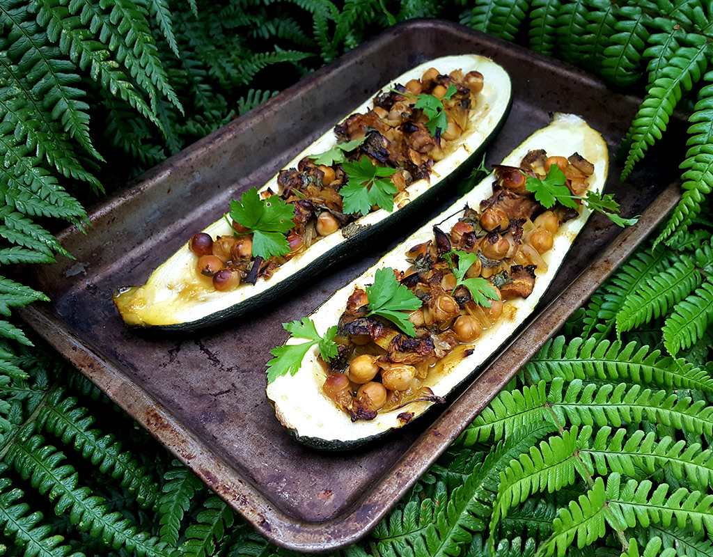 Mushroom-Stuffed Courgette