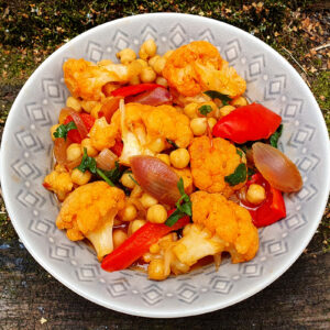 Cauliflower and chickpea curry