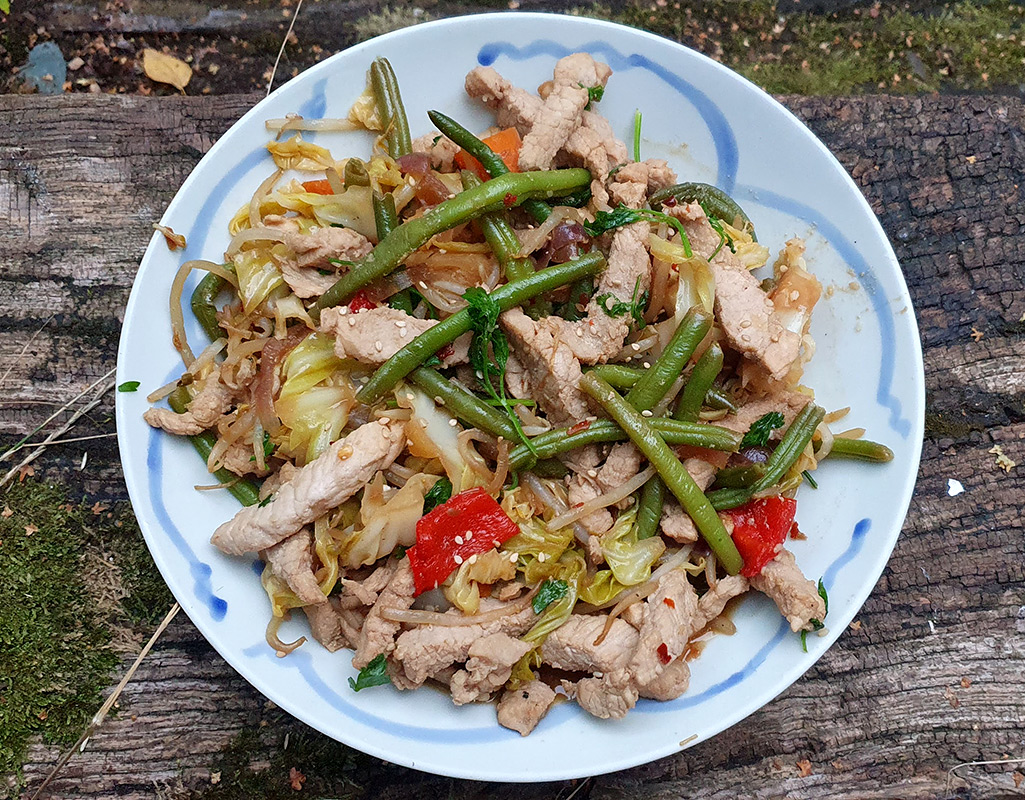 Pork and vegetable stir-fry