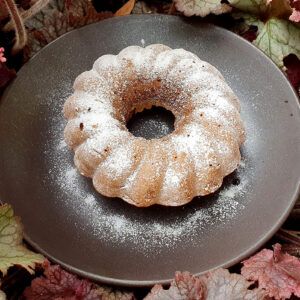 Chestnut and chocolate mini bundt cake