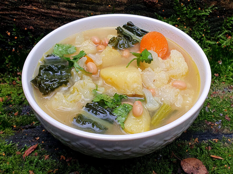 Potato, cauliflower and bean soup