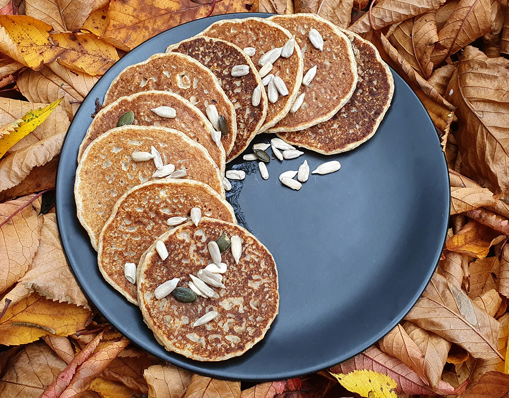 Vegan apple and ginger pancakes