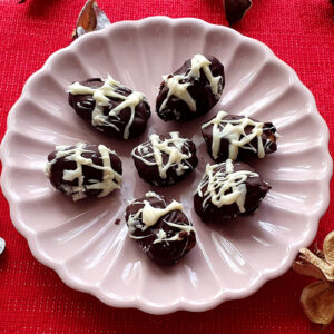 Chocolate dates stuffed with almonds