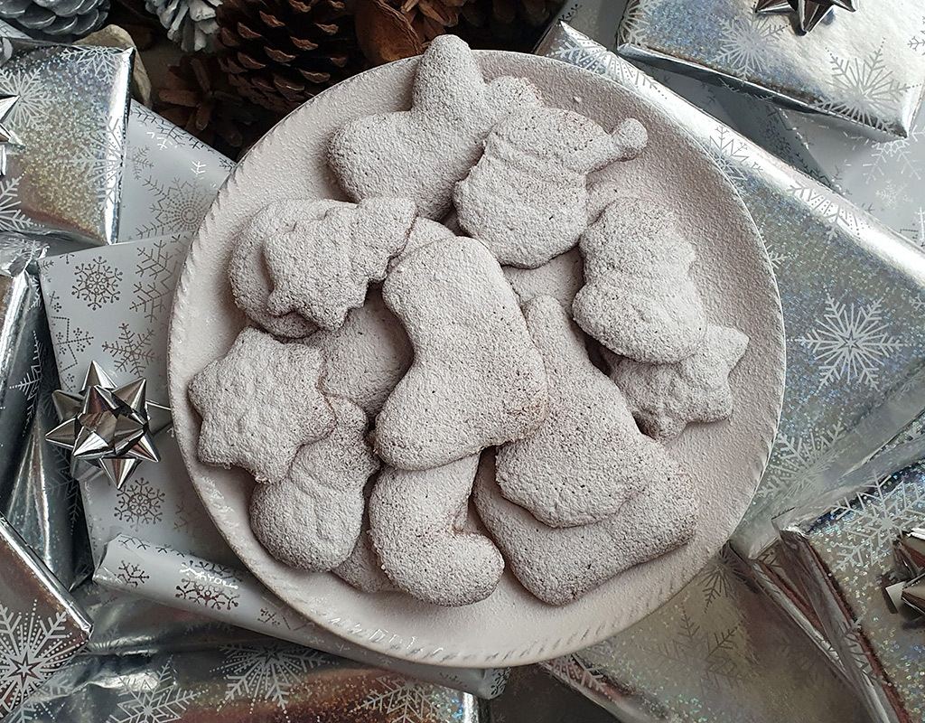 Dairy-free gingerbread biscuits