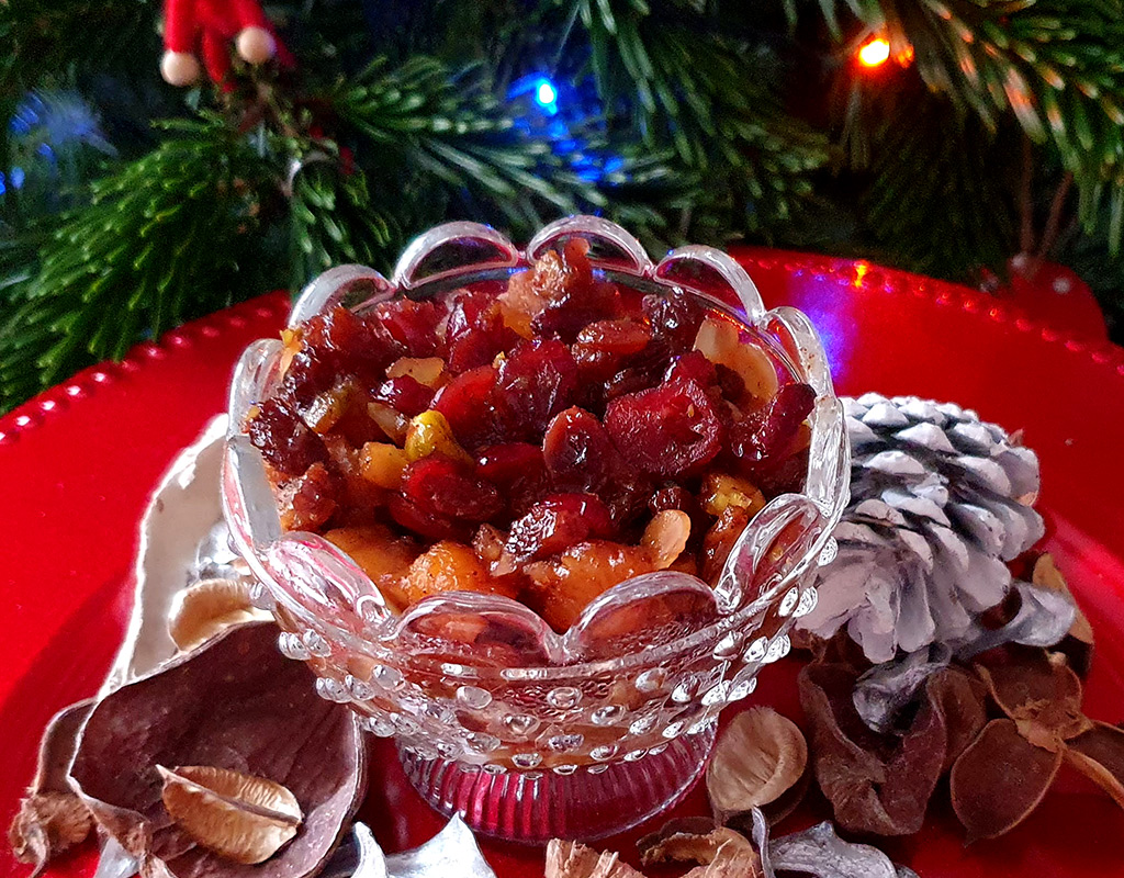 Ginger and pistachio mincemeat