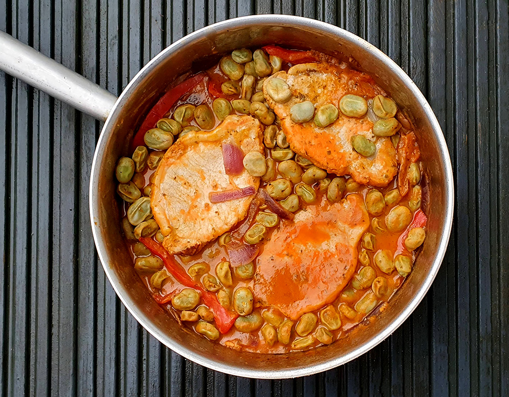 Pork loin chops in butternut squash sauce