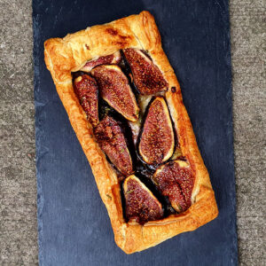 Gruyére and fig tarts