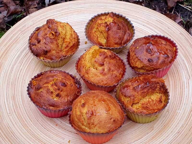 Mandarin and almond muffins