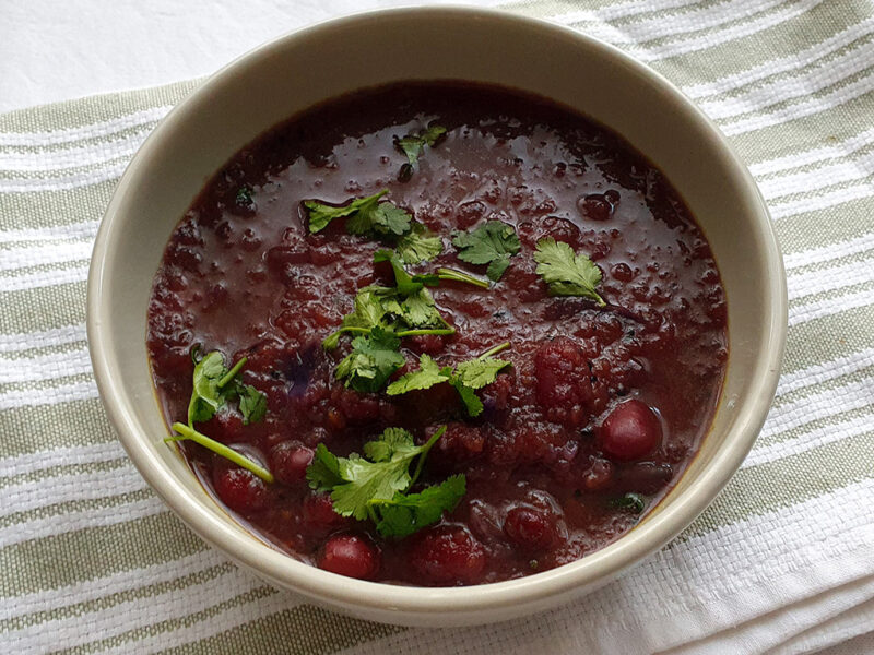 Red cabbage, carrot and beans soup