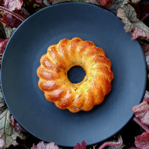 Chestnut and marmalade mini bundt cakes