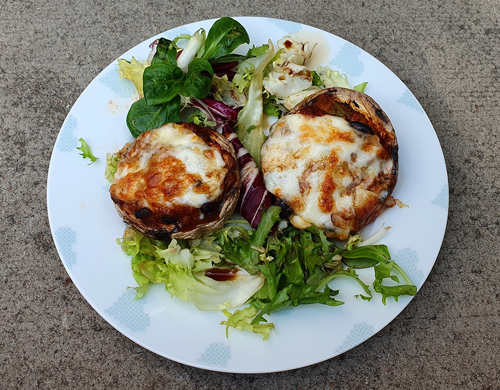 Bolognese stuffed mushroom