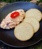Curd cheese spread with paprika and garlic