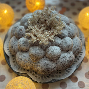 Lemon and elderflower bundt cake