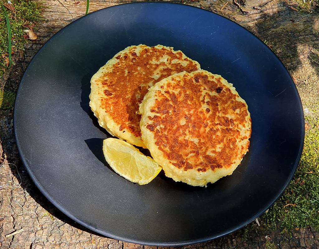 Low-carb curd cheese pancake