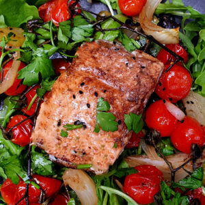 Balsamic salmon and tomato bake
