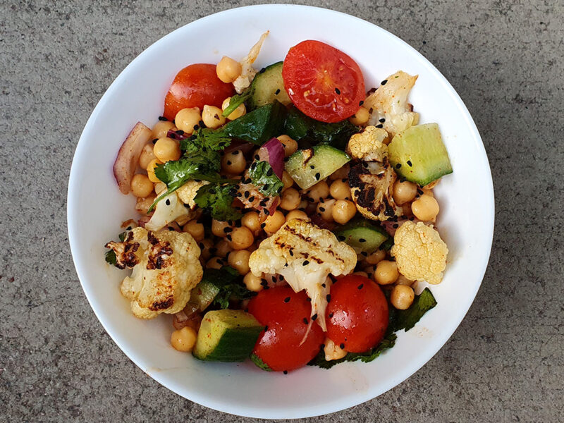 Grilled cauliflower and chickpea salad