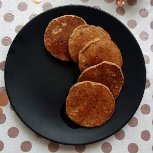 Healthy breakfast oat pancakes
