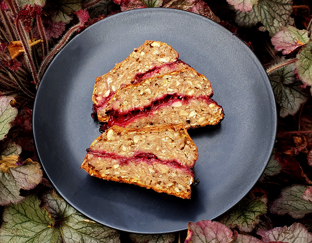 Vegan banana bread with plum jam