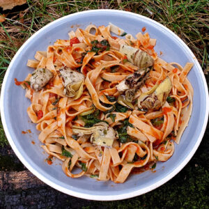 Artichoke and spinach pasta