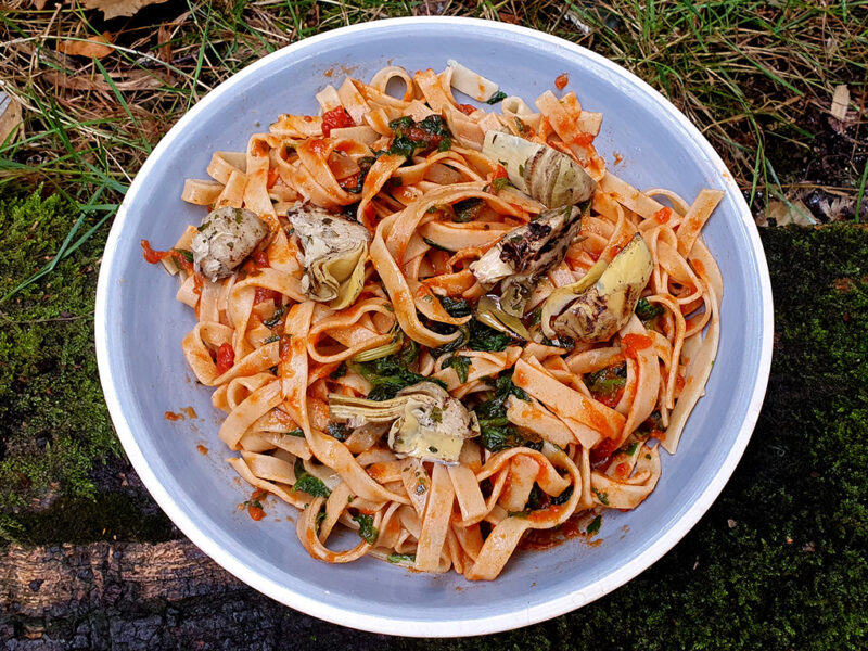 Artichoke and spinach pasta