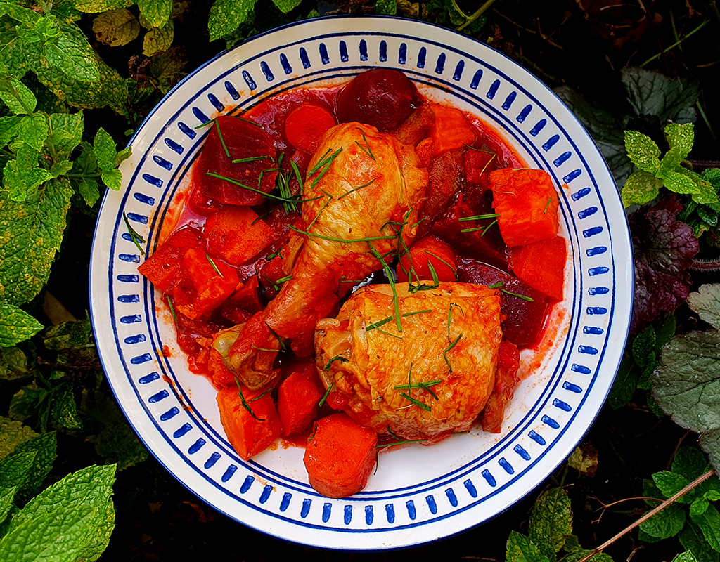 Chicken casserole with sweet potato & beetroot