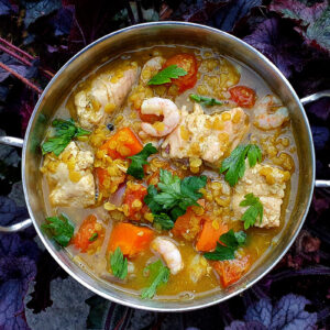 Salmon, Prawn & Lentil Curry