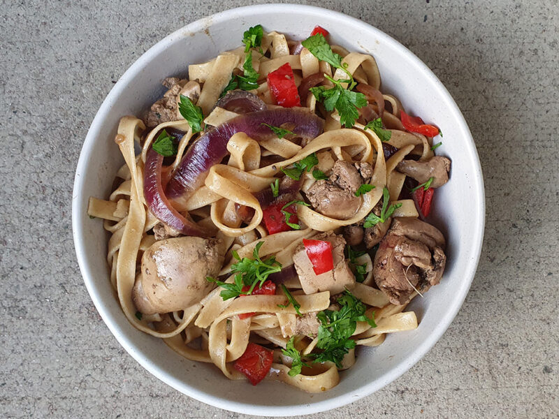 Tagliatelle with duck liver and caramelized onion