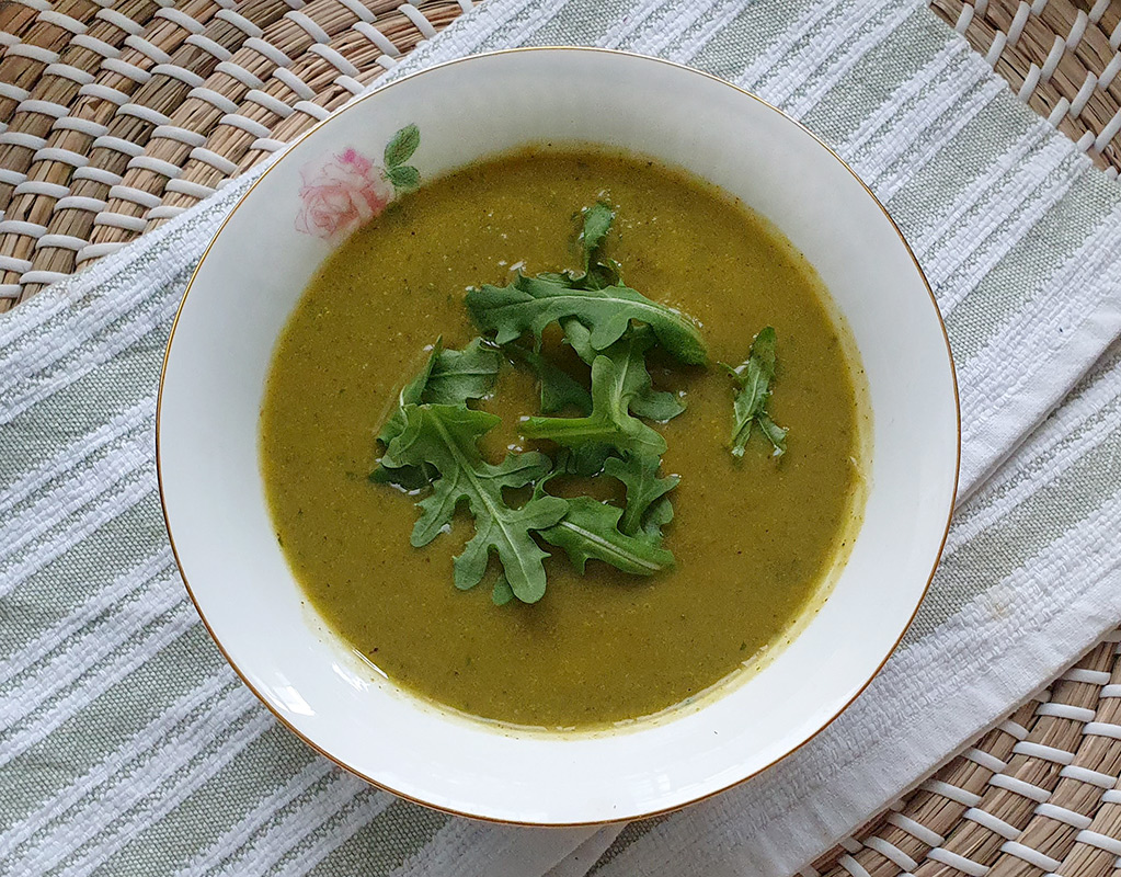 Broccoli, Pea and Rocket Soup