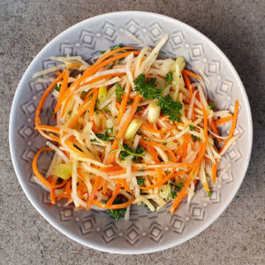 Easy Kohlrabi Slaw
