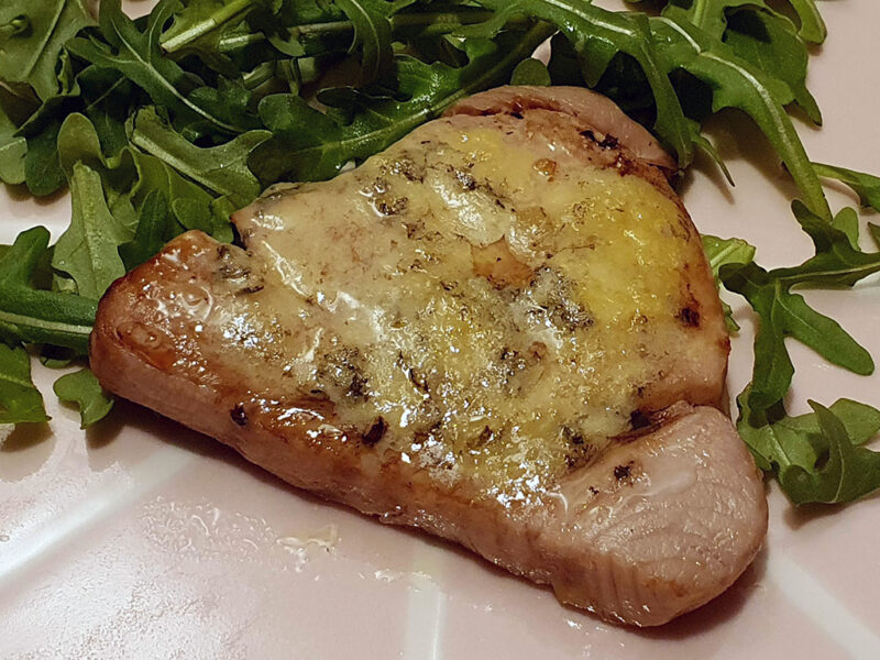 Tuna Steaks with Stilton