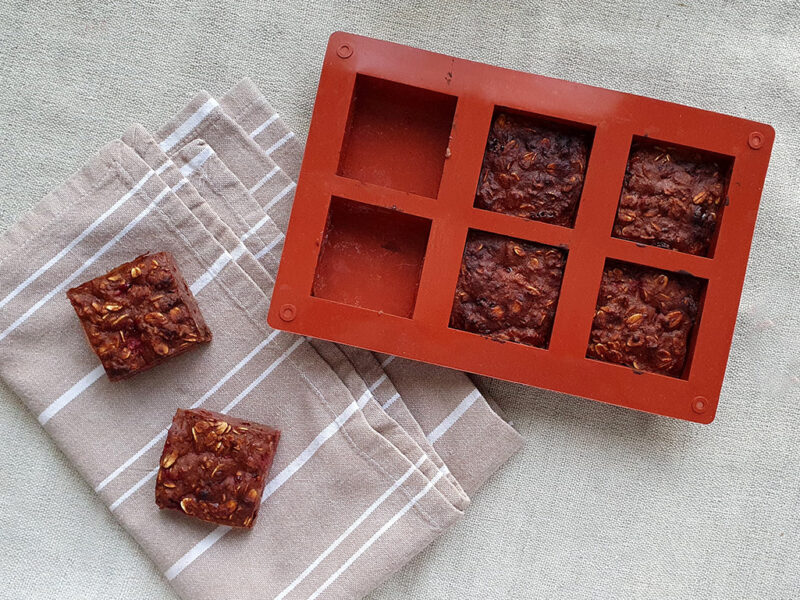 Air-Fryer Raspberry and Chocolate Squares