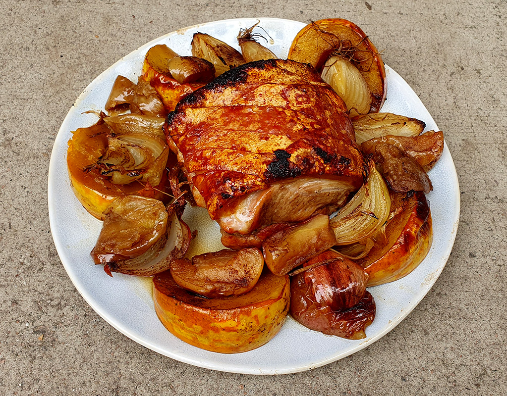 Roast Pork with Squash and Apple