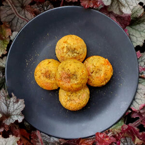 Smoked Salmon and Cottage Cheese Bonbons
