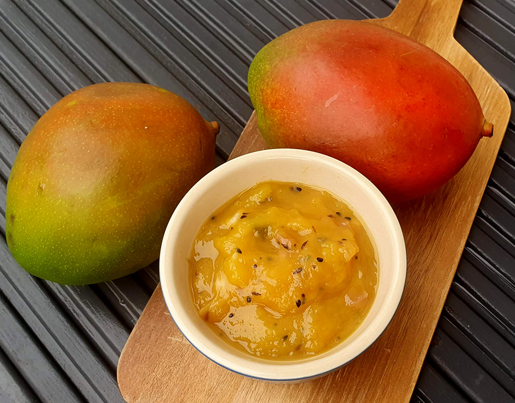 Quick and Easy Mango Chutney