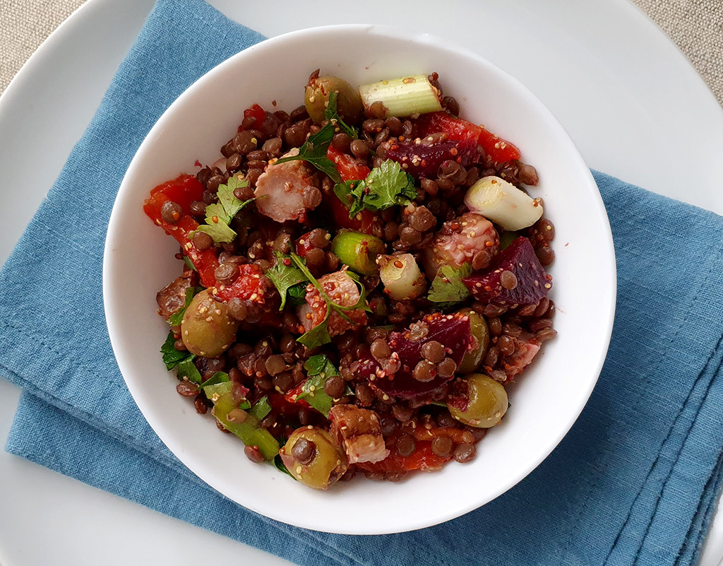Easy lentil and sausage salad