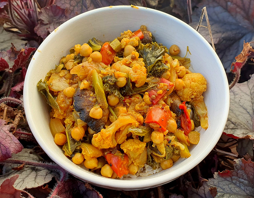 Chickpea, Cauliflower and Kale Curry
