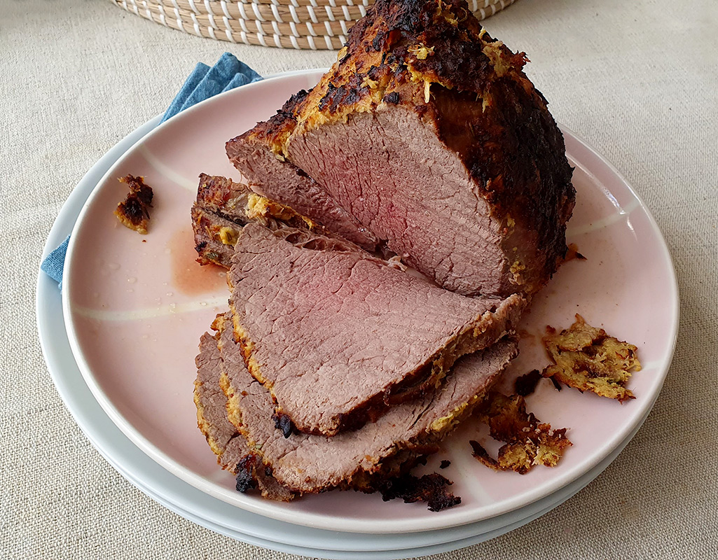 Horseradish and Herb Crusted Roast Beef