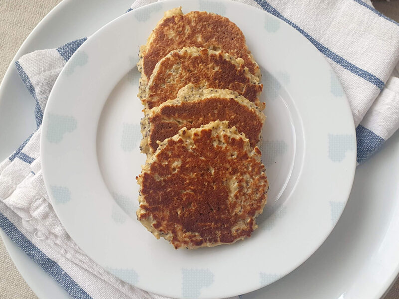 Cottage Cheese Oat Pancakes with Poppy Seeds
