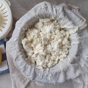 How to Make Cottage Cheese