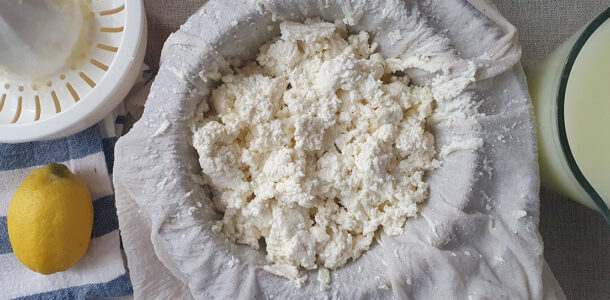 How to Make Cottage Cheese