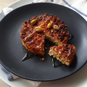 Pistachio and Oat Cheesecake