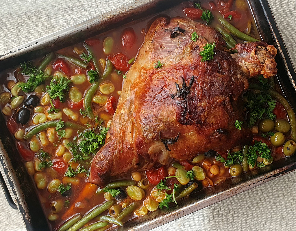 Roasted Lamb in Rich Tomato Sauce