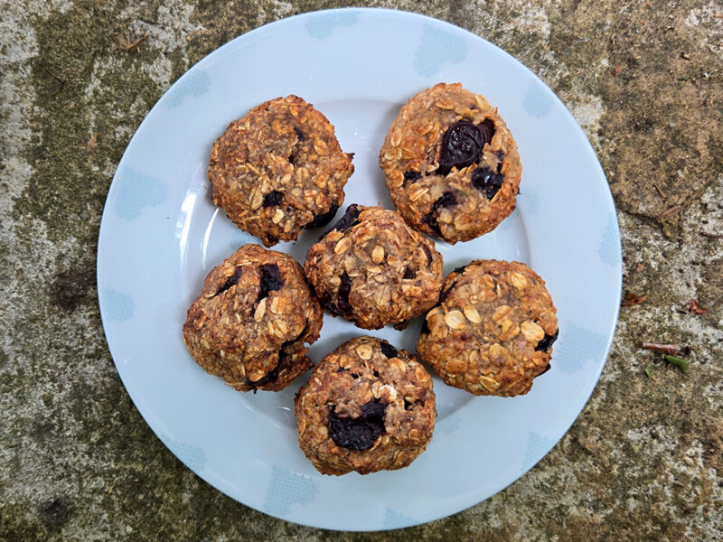 Cherry and Almond Oat Cookies