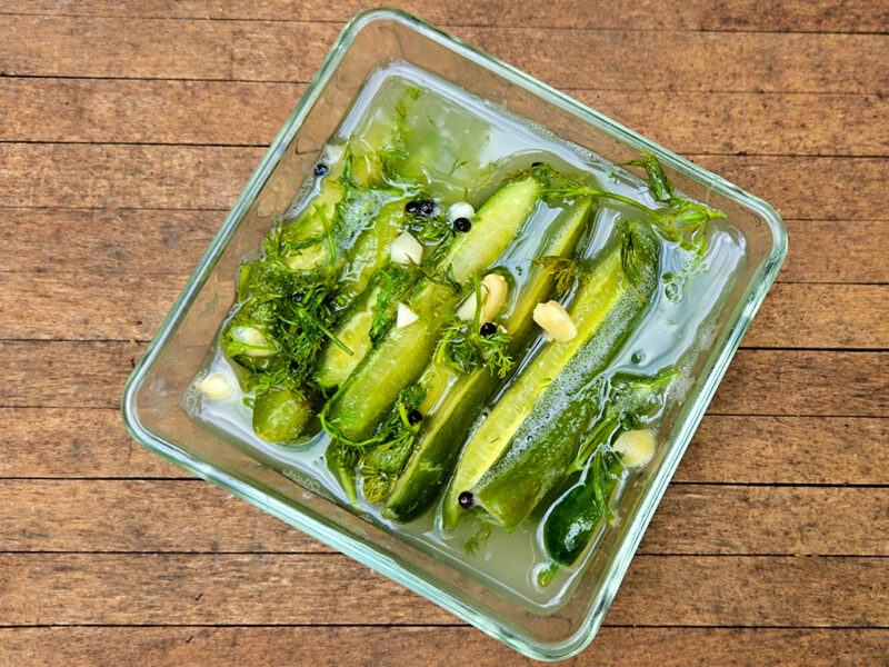 Quick Fermented Cucumbers in Sparkling Water