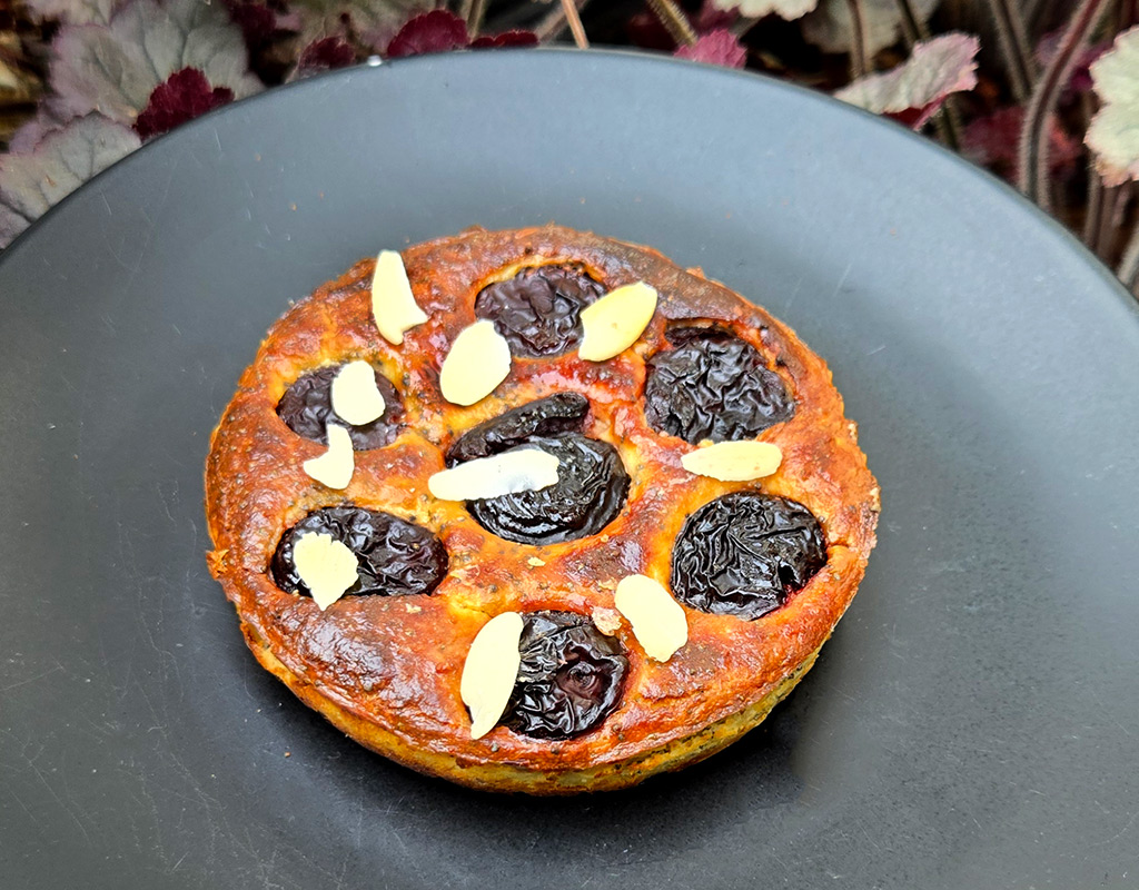 Cherry and Almond Cottage Cheese Bake